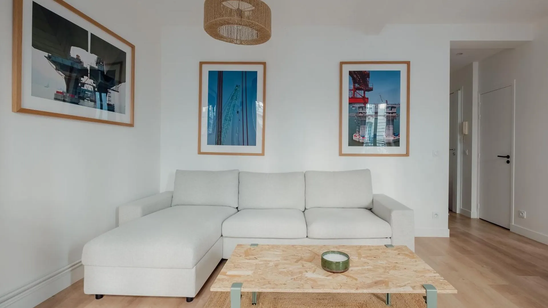 Veeve - White Beauty Appartement